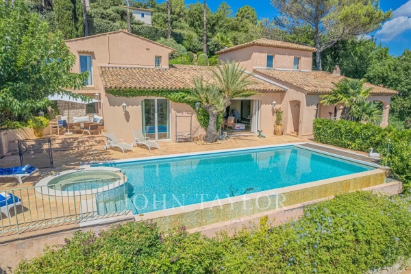 Maison de luxe à vendre à Grimaud, 2 650 000 €, Photo 2