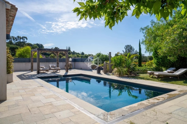 Maison de luxe à vendre à Sainte-Maxime, 1 950 000 €, Photo 2