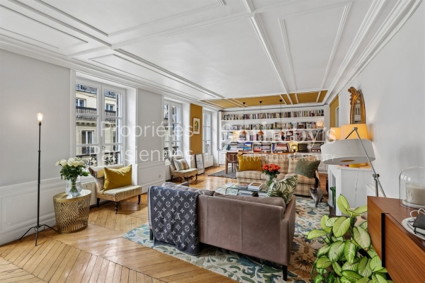 Luxury Apartment for sale in Paris 2Ème, 1 345 000 €, Photo 3