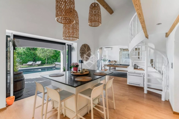 Maison de luxe à vendre à Sainte-Maxime, 1 950 000 €, Photo 3