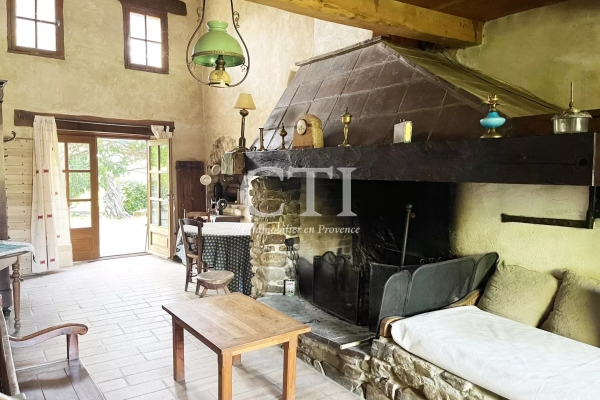 Maison de luxe à vendre à Vaison-la-Romaine, 693 000 €, Photo 4