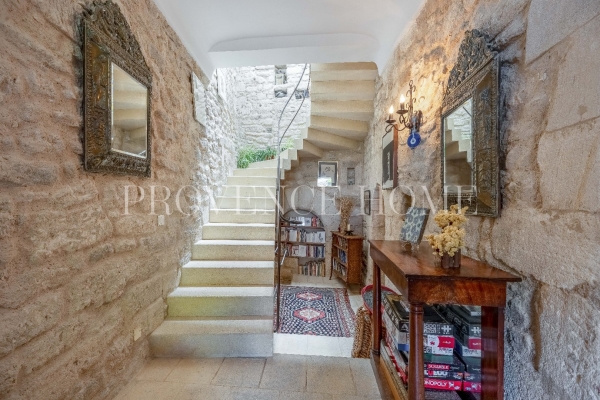 Luxury House for sale in Lacoste, 995 000 €, Photo 4