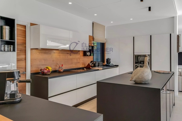 Maison de luxe à vendre à Saint-Tropez, 5 250 000 €, Photo 7