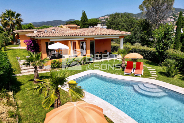 Maison de luxe à vendre à Mandelieu-la-Napoule, 1 390 000 €, Photo 1