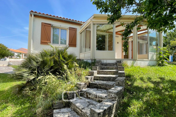 Maison de luxe à vendre à Royan, 395 000 €, Photo 1