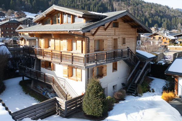 Maison de luxe à vendre à Morzine, 1 850 000 €, Photo 1