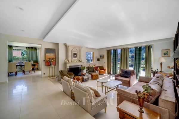Maison de luxe à vendre à Saint-Nom-la-Bretèche, 1 690 000 €, Photo 3