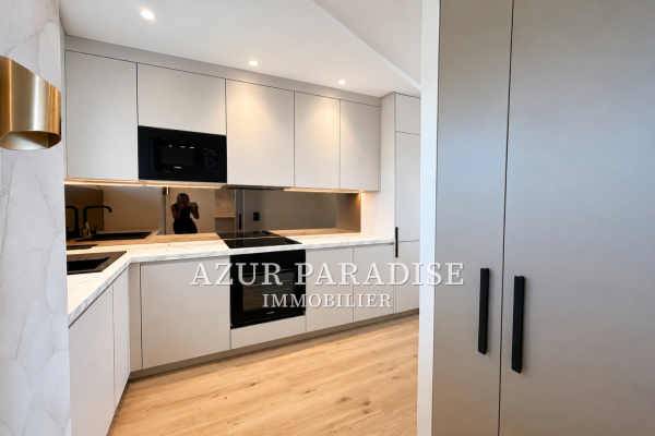 Luxury Apartment for sale in Cannes, 895 000 €, Photo 5