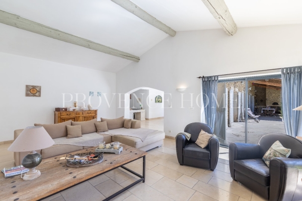 Luxury House for sale in Gordes, 1 190 000 €, Photo 5