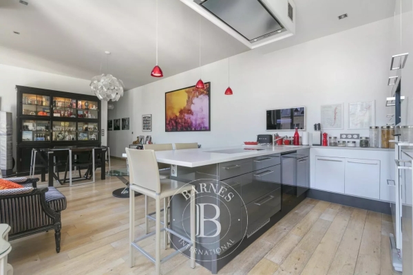 Luxury Apartment for sale in Paris 8ème, 910 000 €, Photo 6
