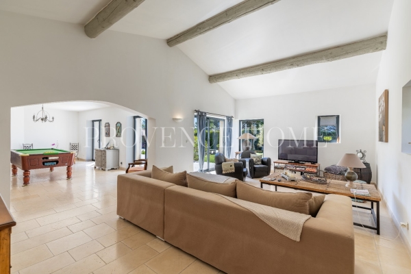 Luxury House for sale in Gordes, 1 190 000 €, Photo 6