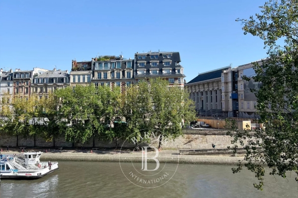 Luxury Apartment for sale in Paris 6Ème, 649 000 €, Photo 1