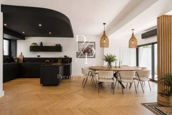 Maison de luxe à vendre à Cannes, 2 330 000 €, Photo 4