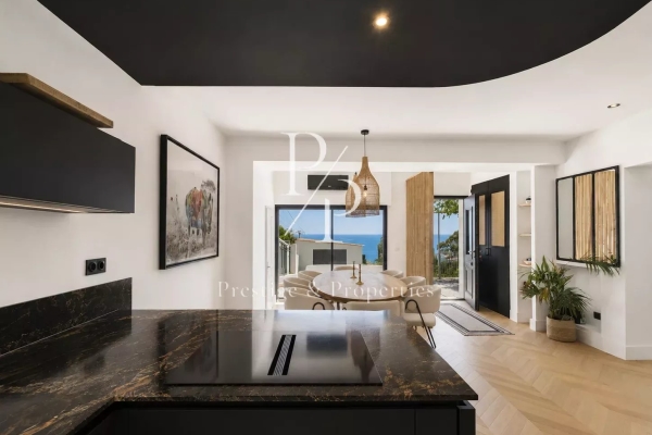 Maison de luxe à vendre à Cannes, 2 330 000 €, Photo 7