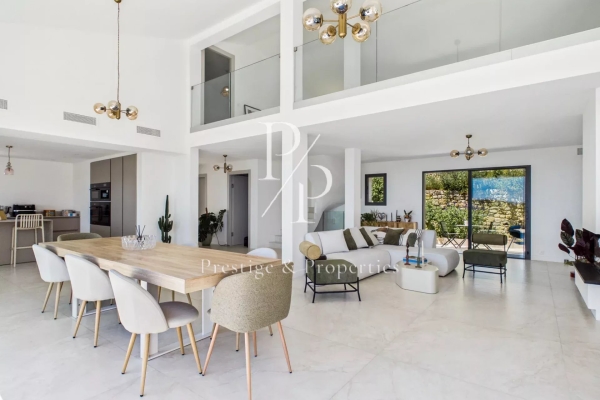 Maison de luxe à vendre à Cannes, 2 950 000 €, Photo 4