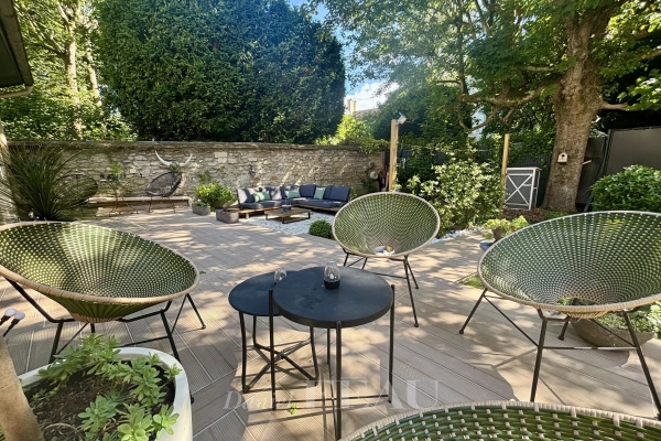 Maison de luxe à vendre à Saint-Germain-en-Laye, 1 144 000 €, Photo 1