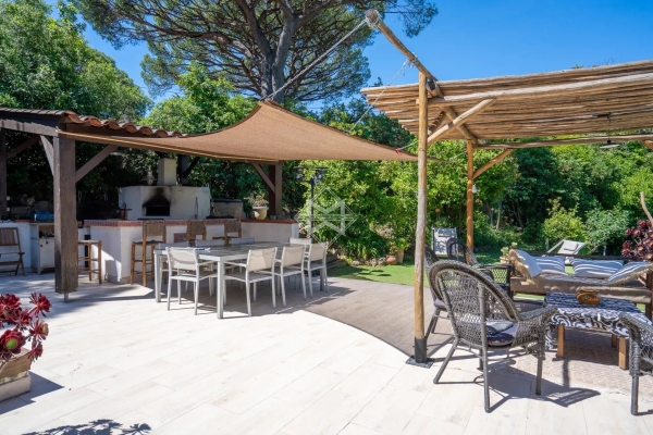 Luxury House for sale in Sainte-Maxime, 950 000 €, Photo 2