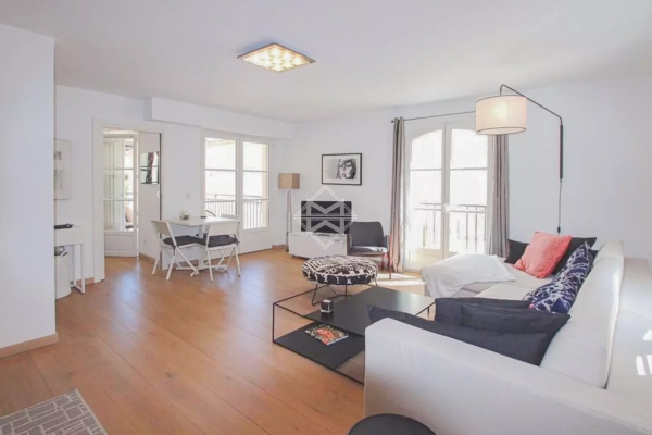 Appartement de luxe à vendre à Saint-Tropez, 1 176 000 €, Photo 2