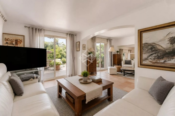 Luxury House for sale in Sainte-Maxime, 950 000 €, Photo 3