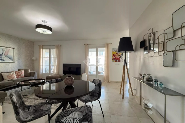 Appartement de luxe à vendre à Saint-Tropez, 1 640 000 €, Photo 3