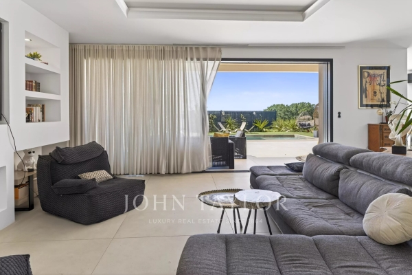 Luxury House for sale in Ollioules, 1 599 000 €, Photo 4