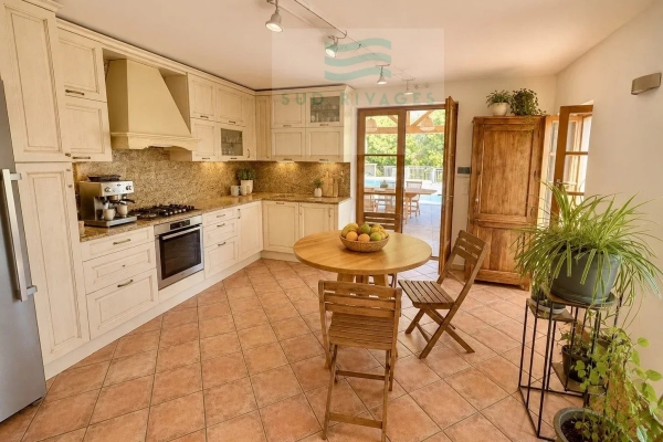 Maison de luxe à vendre à Menton, 998 000 €, Photo 5