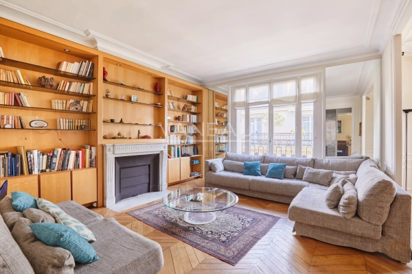 Luxury Apartment for sale in Paris 16Ème, 1 980 000 €, Photo 5