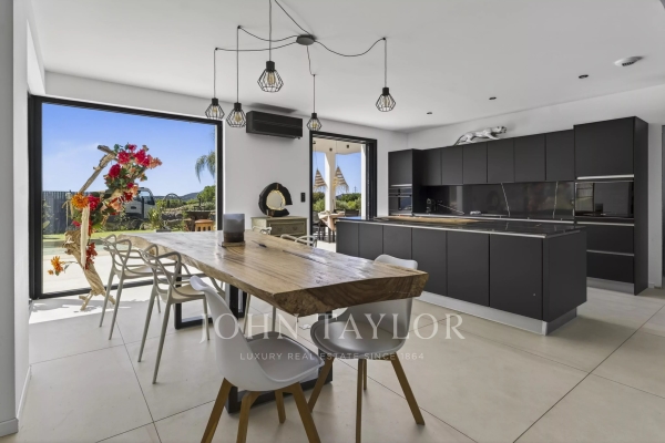 Luxury House for sale in Ollioules, 1 599 000 €, Photo 6