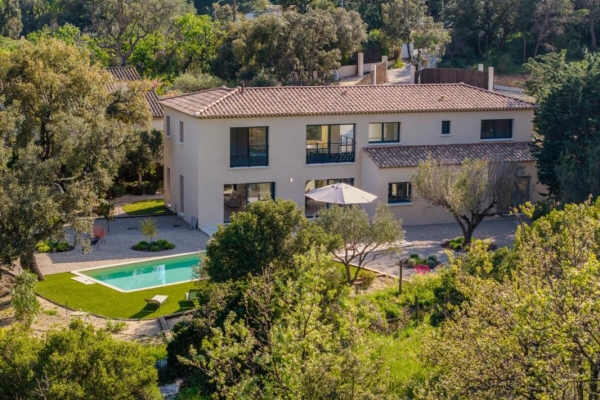 Maison de luxe à vendre à Le Plan-de-La-Tour, 1 590 000 €, Photo 1