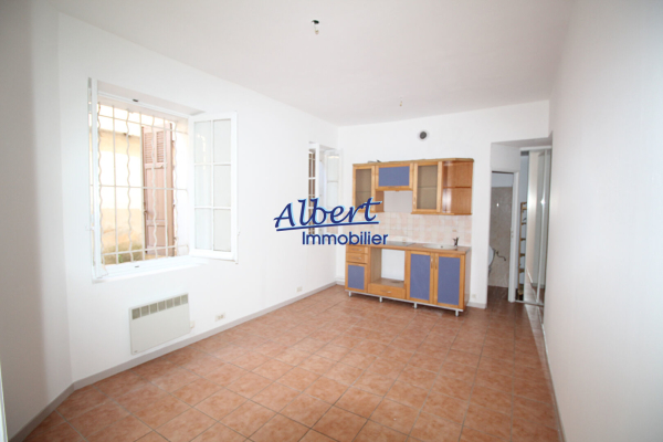 Appartement de luxe à vendre à Toulon, 88 000 €, Photo 1