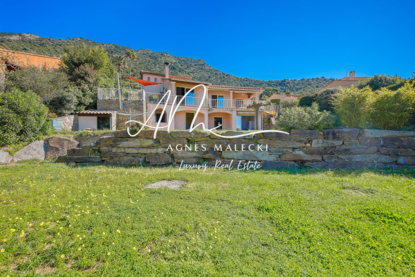 Maison de luxe à vendre à Le Lavandou, 1 890 000 €, Photo 2