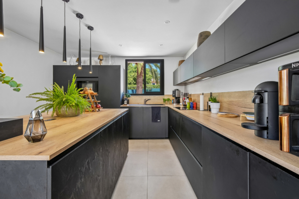 Luxury House for sale in Fréjus, 995 000 €, Photo 4