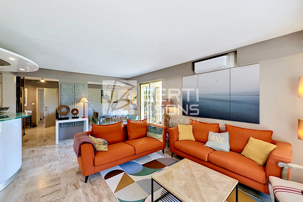 Maison de luxe à vendre à Mandelieu-la-Napoule, 990 000 €, Photo 6