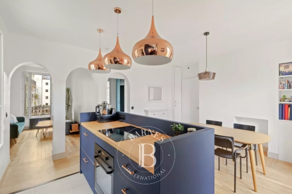Luxury Apartment for sale in Paris 3Ème, 650 000 €, Photo 1