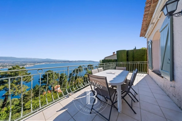 Maison de luxe à vendre à Théoule-sur-Mer, 1 895 000 €, Photo 1