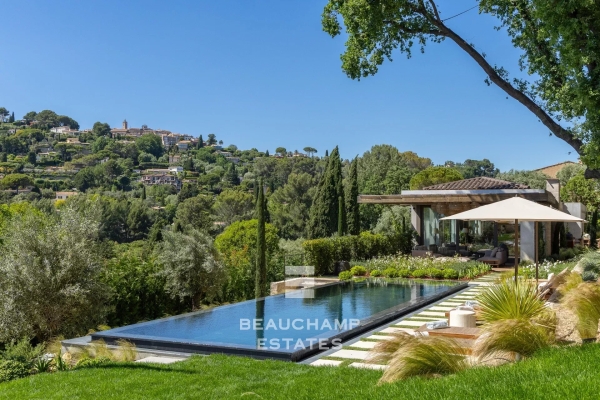Maison de luxe à louer à Mougins, 14 000 €, Photo 1