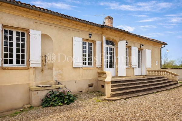 Luxury House for sale in Bordeaux, 1 040 000 €, Photo 1