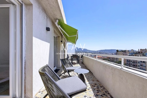 Luxury Apartment for sale in Nice, 520 000 €, Photo 1