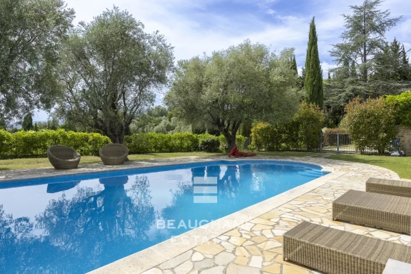 Maison de luxe à vendre à Valbonne, 2 980 000 €, Photo 2