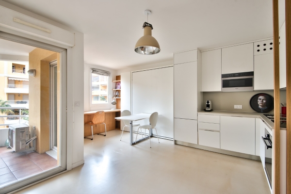 Appartement de luxe à vendre à Nice, 249 000 €, Photo 1