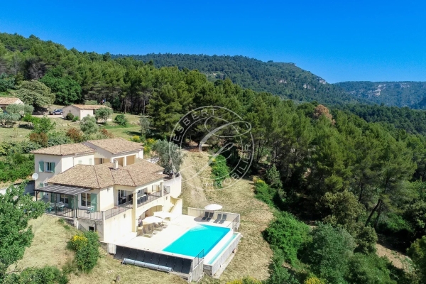 Maison de luxe à vendre à Ampus, 695 000 €, Photo 1