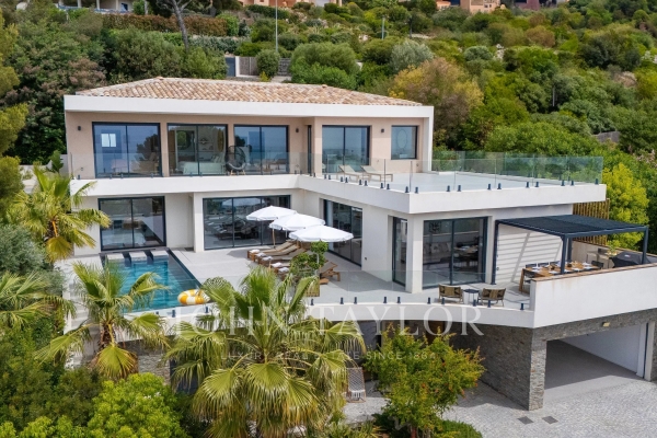Maison de luxe à vendre à Roquebrune-sur-Argens, 3 550 000 €, Photo 1