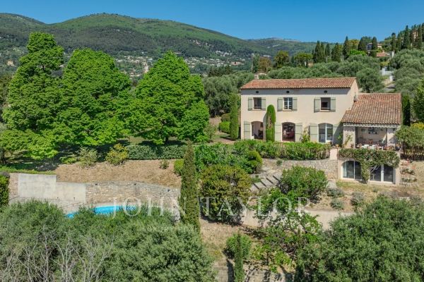 Maison de luxe à vendre à Grasse, 2 079 000 €, Photo 1
