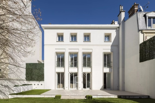 Maison de luxe à vendre à Neuilly-sur-Seine, 9 900 000 €, Photo 2
