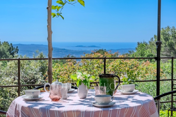 Luxury House for sale in Grasse, 1 299 000 €, Photo 3