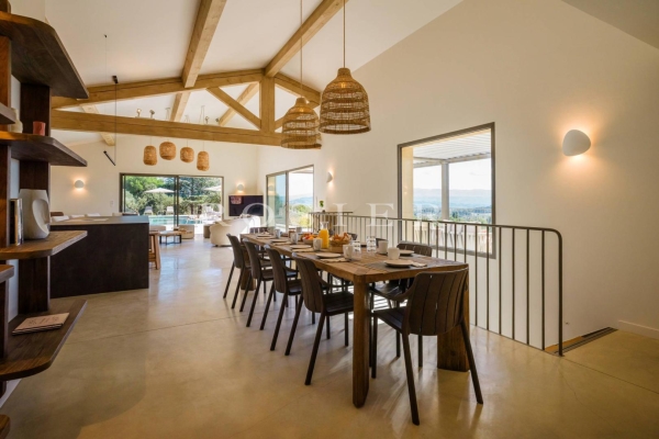 Luxury House for sale in Saint Saturnin les Apt, 2 995 000 €, Photo 4