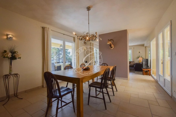 Luxury House for sale in Ampus, 695 000 €, Photo 7