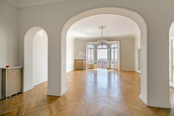Luxury Apartment for sale in Nice, 1 570 000 €, Photo 1
