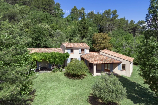 Maison de luxe à vendre à Ménerbes, 950 000 €, Photo 2
