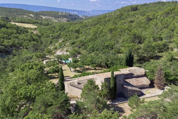 Maison de luxe à vendre à Murs, 1 862 000 €, Photo 2